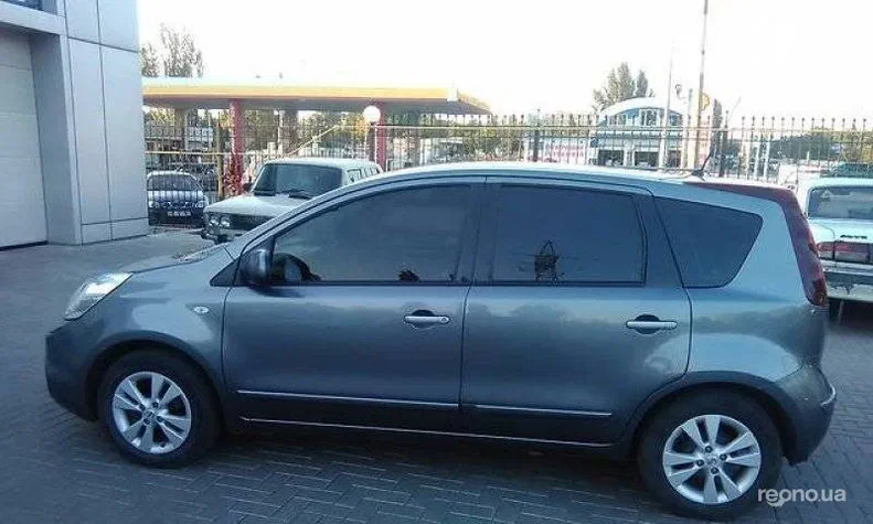 Nissan Note 2010 - 9