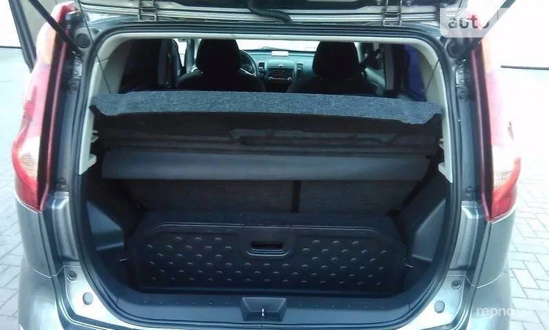 Nissan Note 2010 - 11