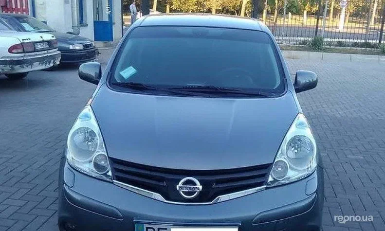 Nissan Note 2010 - 4
