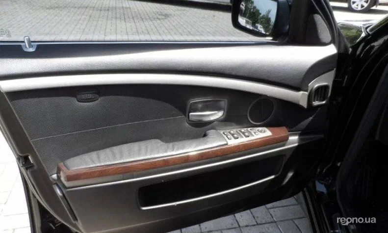 BMW 7 серія 2004 - 19