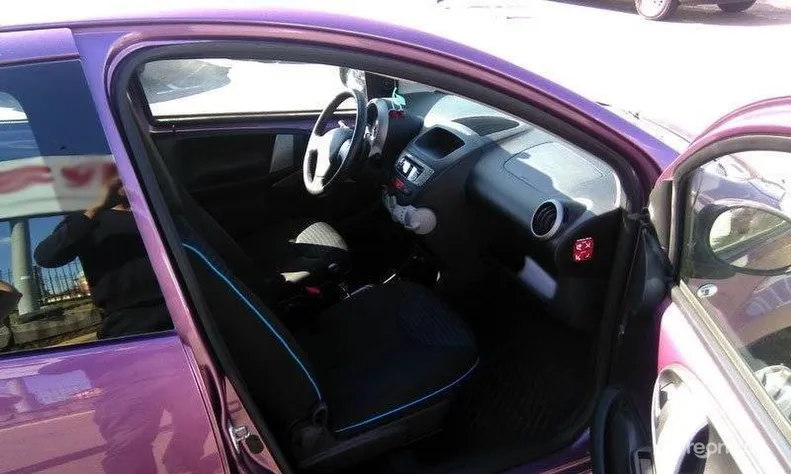 Peugeot 107 2012 - 17