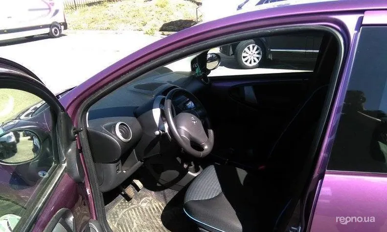 Peugeot 107 2012 - 10