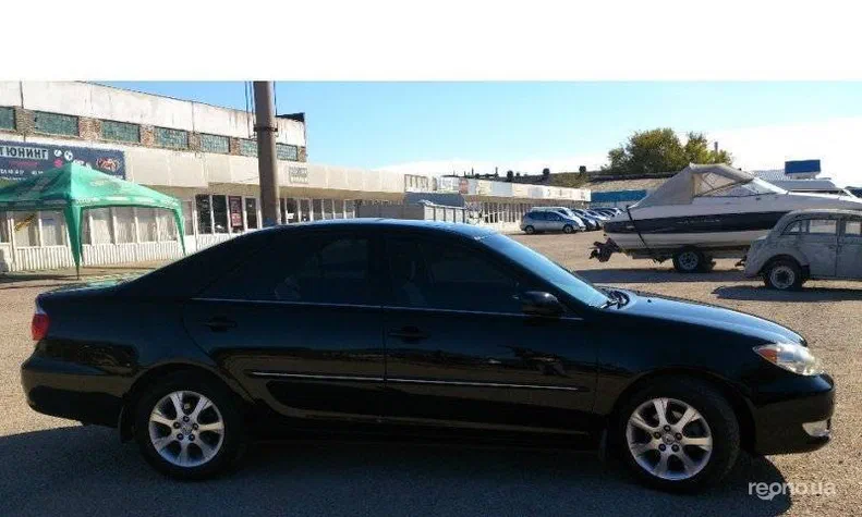 Toyota Camry 2005 - 6