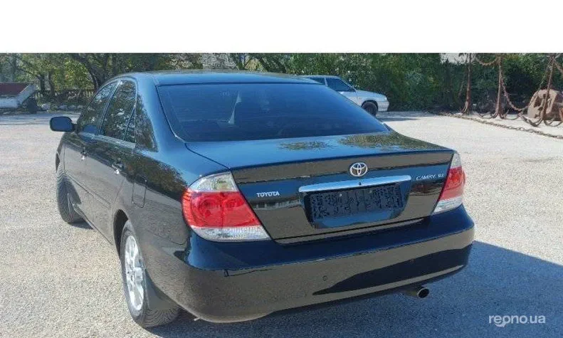 Toyota Camry 2005 - 8