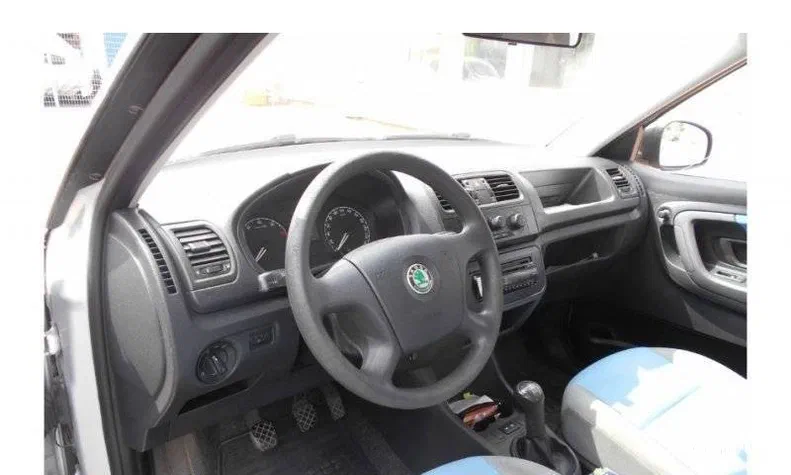 Skoda Fabia 2008 - 9