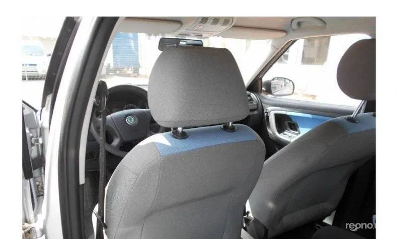 Skoda Fabia 2008 - 4