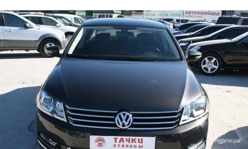 Volkswagen Passat 2011 - 5