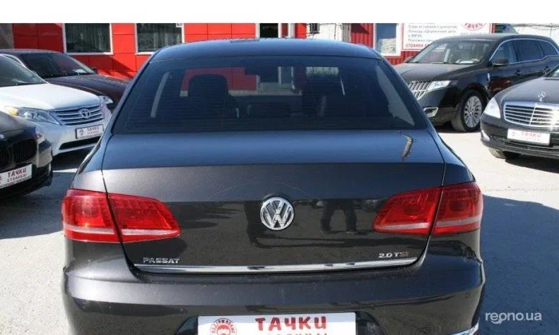 Volkswagen Passat 2011 - 2