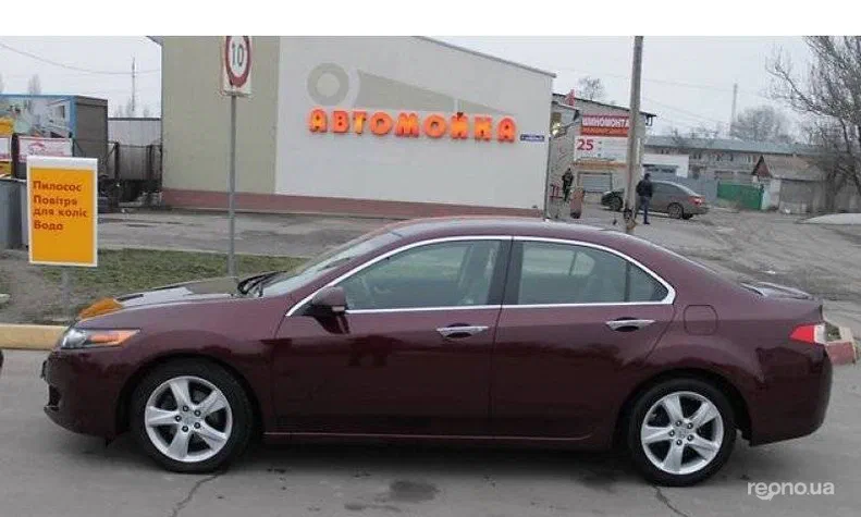 Honda Accord 2010 - 3