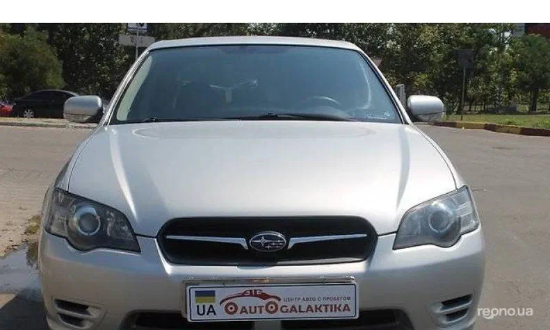 Subaru Legacy 2004 - 1