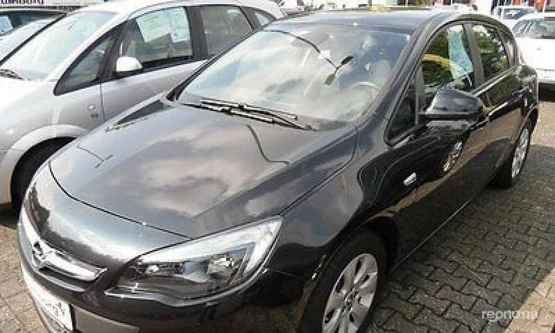 Opel Astra 2014 - 0