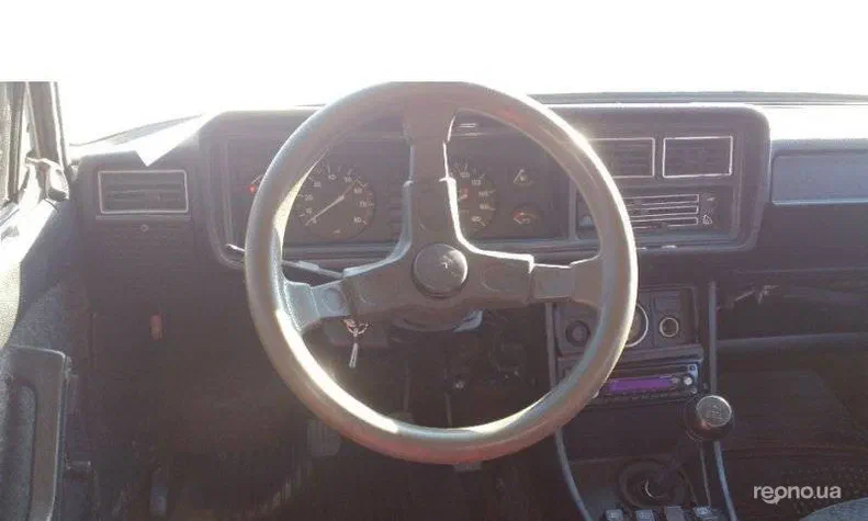 Lada (ВАЗ) 2107 1985 - 9