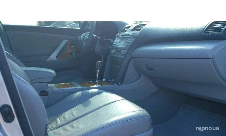 Toyota Camry 2007 - 4
