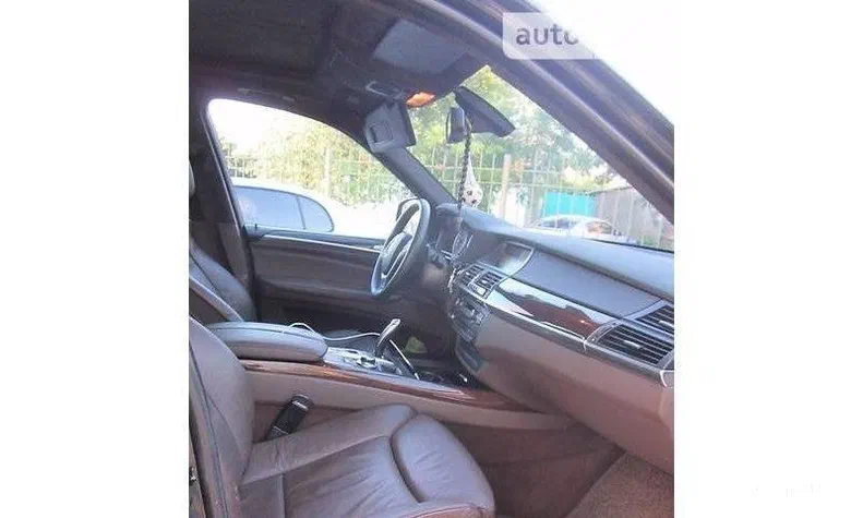 BMW X5 2008 - 1