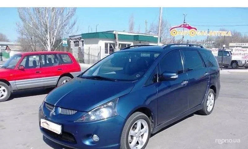 Mitsubishi Grandis 2007 - 2