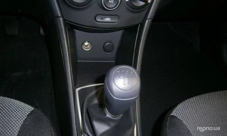 Hyundai Accent 2014 - 1