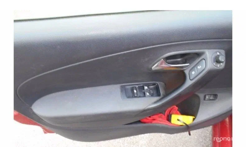 Volkswagen Polo 2012 - 0