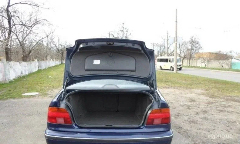 BMW 5 серія 1998 - 10