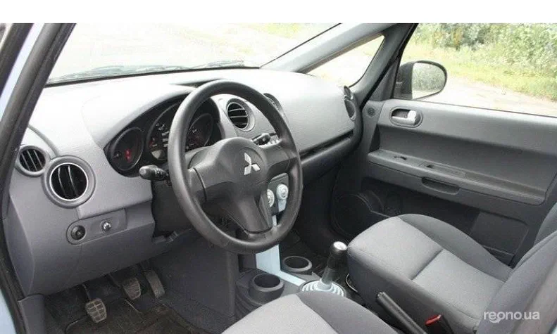 Mitsubishi Colt 2007 - 4