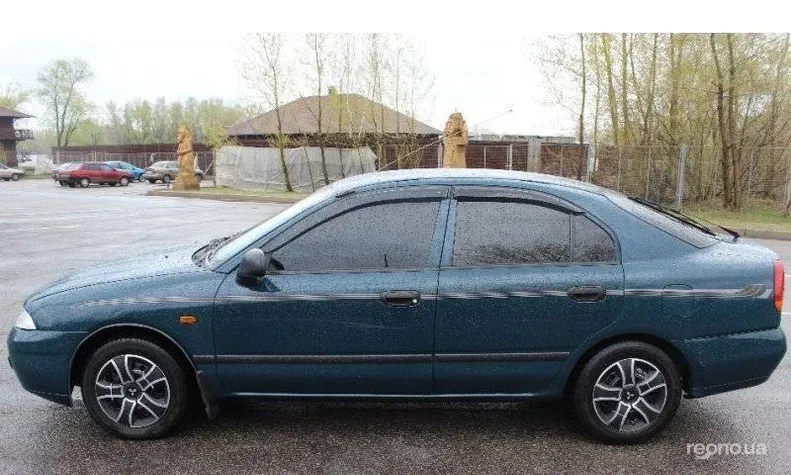 Mitsubishi Carisma 1996 - 24