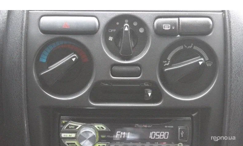 Mitsubishi Carisma 1996 - 14