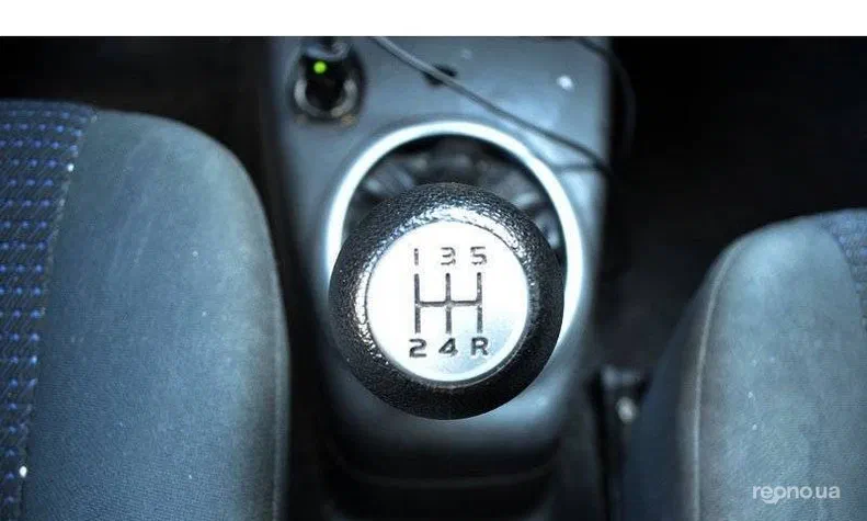 Suzuki Swift 2008 - 5