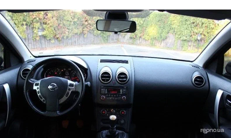 Nissan Qashqai 2011 - 12