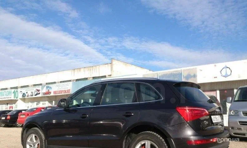 Audi Q5 2010 - 6