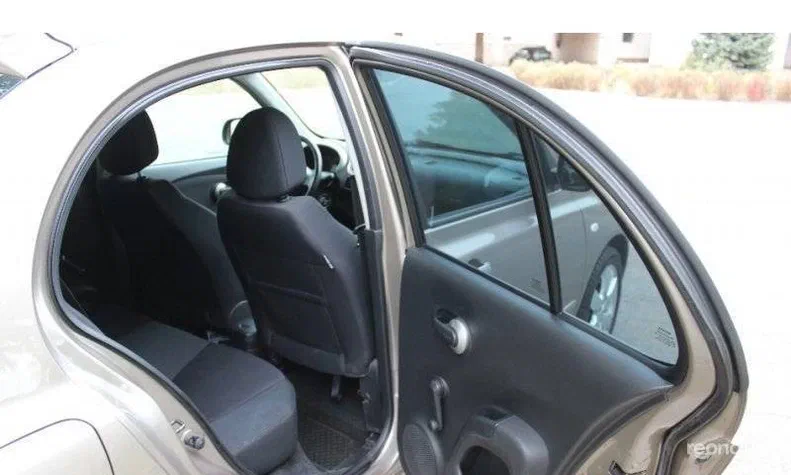 Nissan Micra 2010 - 4