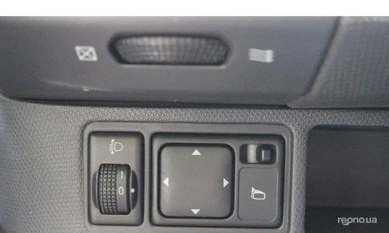 Nissan Micra 2010 - 18