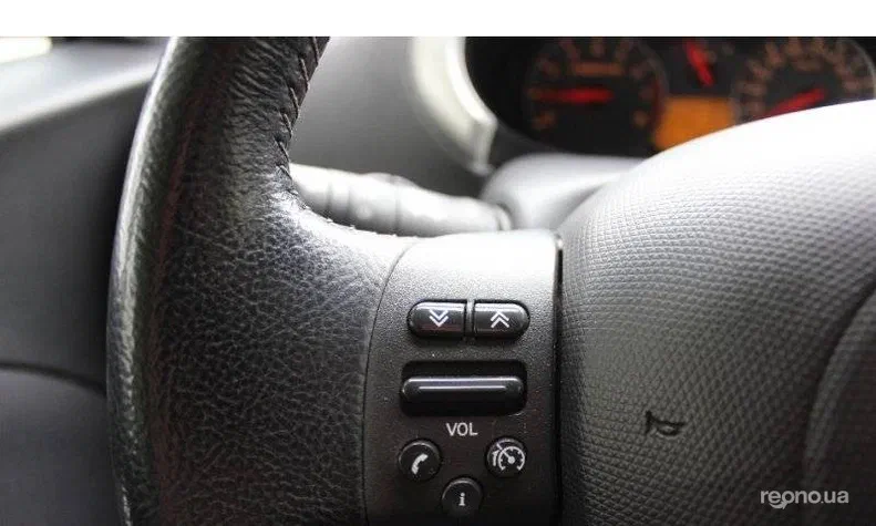 Nissan Micra 2010 - 15