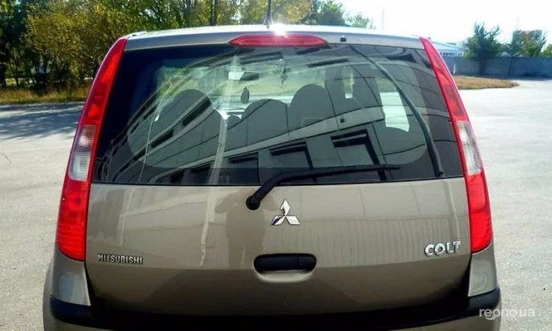 Mitsubishi Colt 2008 - 2