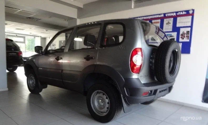 Chevrolet Niva 2015 - 2