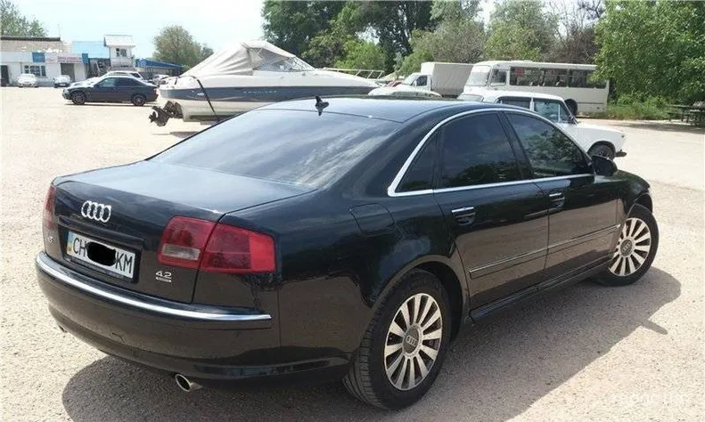 Audi A8 2005