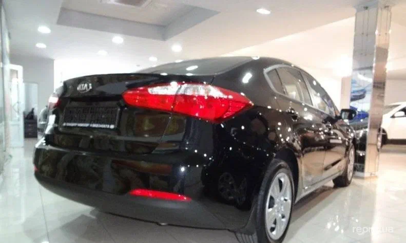 Kia Cerato 2013 - 1