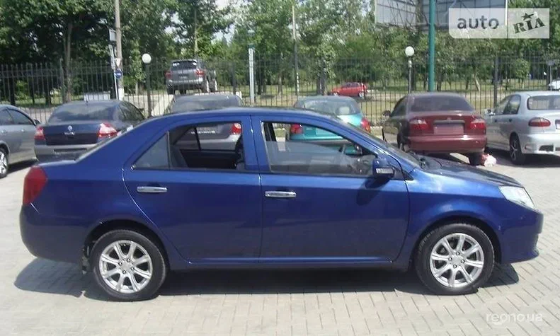 Geely MK 2009 - 5