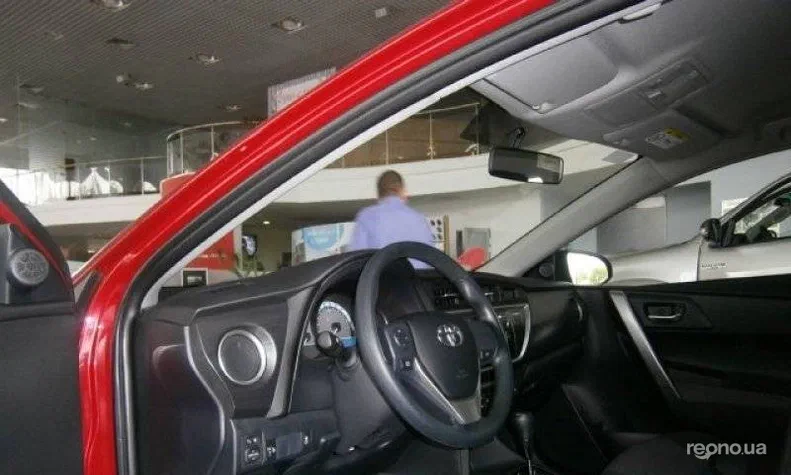 Toyota Auris 2015 - 6