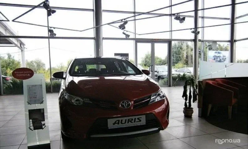 Toyota Auris 2015 - 8