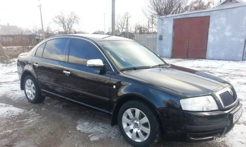 Skoda Superb 2004 - 4