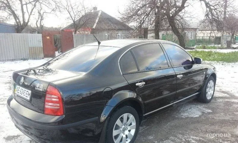 Skoda Superb 2004 - 3