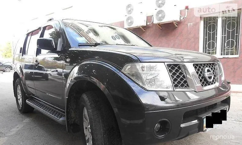 Nissan Pathfinder 2005 - 11