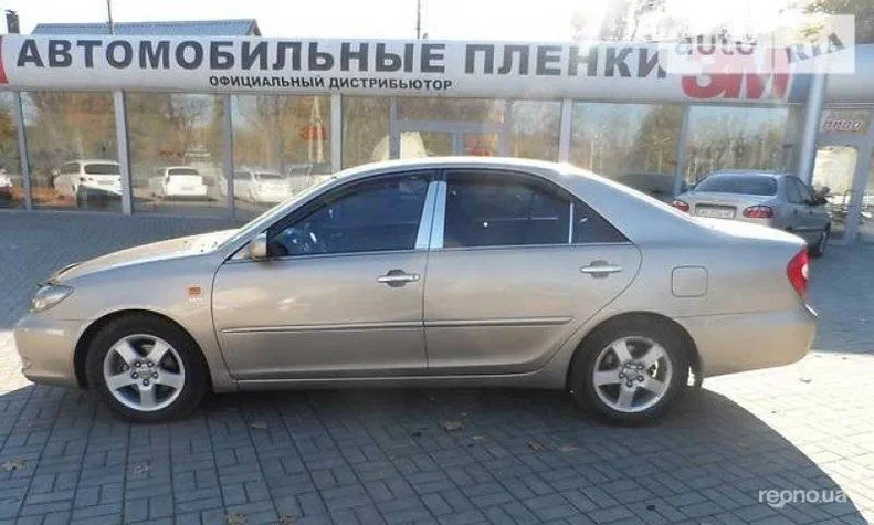 Toyota Camry 2002 - 1