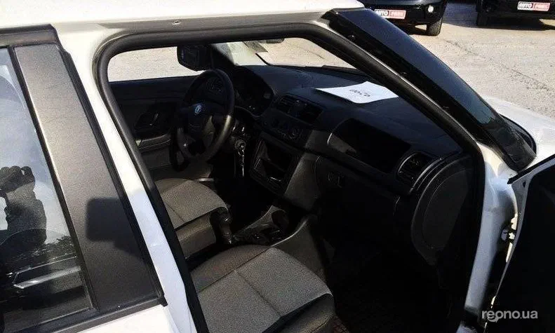 Skoda Fabia 2013 - 11