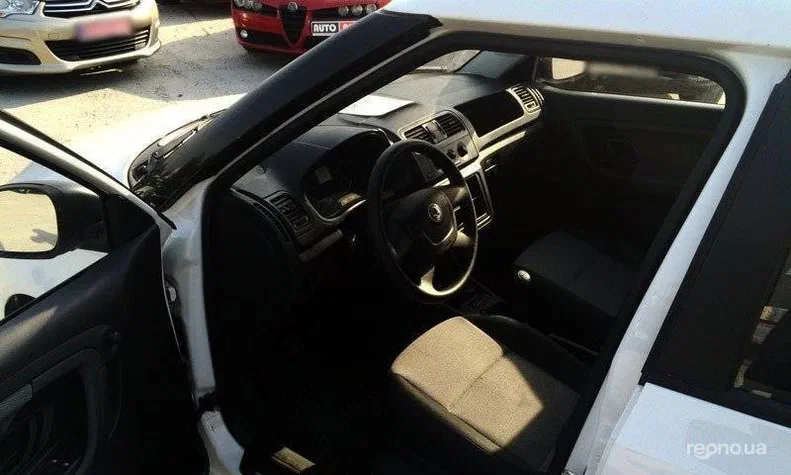 Skoda Fabia 2013 - 1