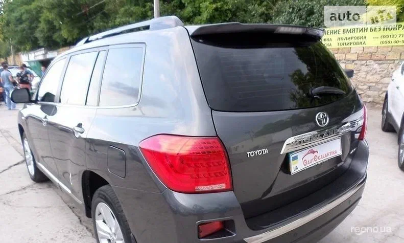 Toyota Highlander 2011 - 20