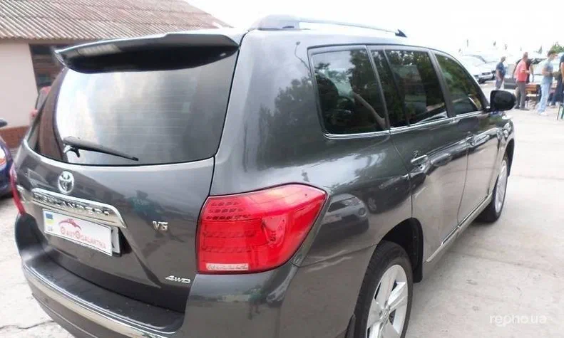 Toyota Highlander 2011 - 19