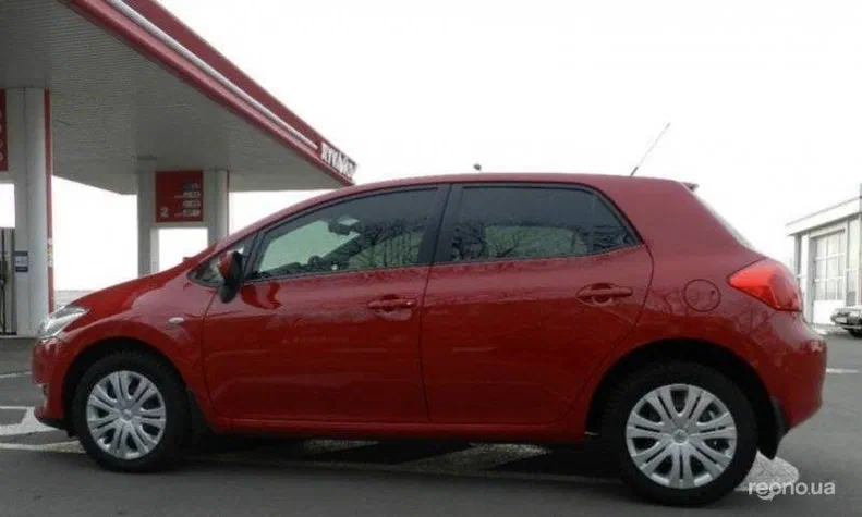 Toyota Auris 2009 - 9