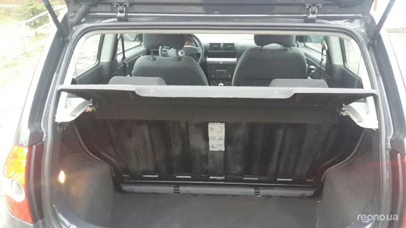 Volkswagen Polo 2011 - 8