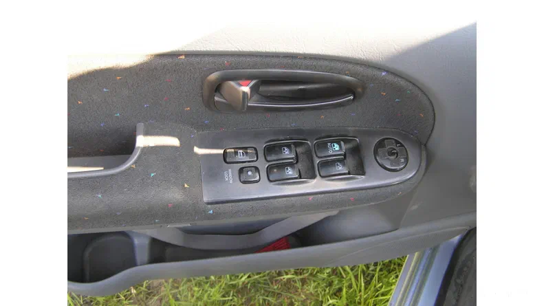 Hyundai Trajet 2000 - 11