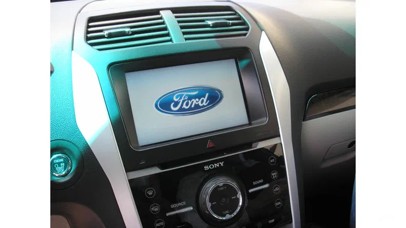 Ford Explorer 2014 - 11